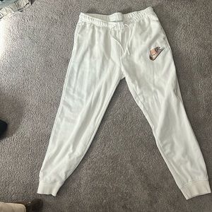Womens nike sweatpants